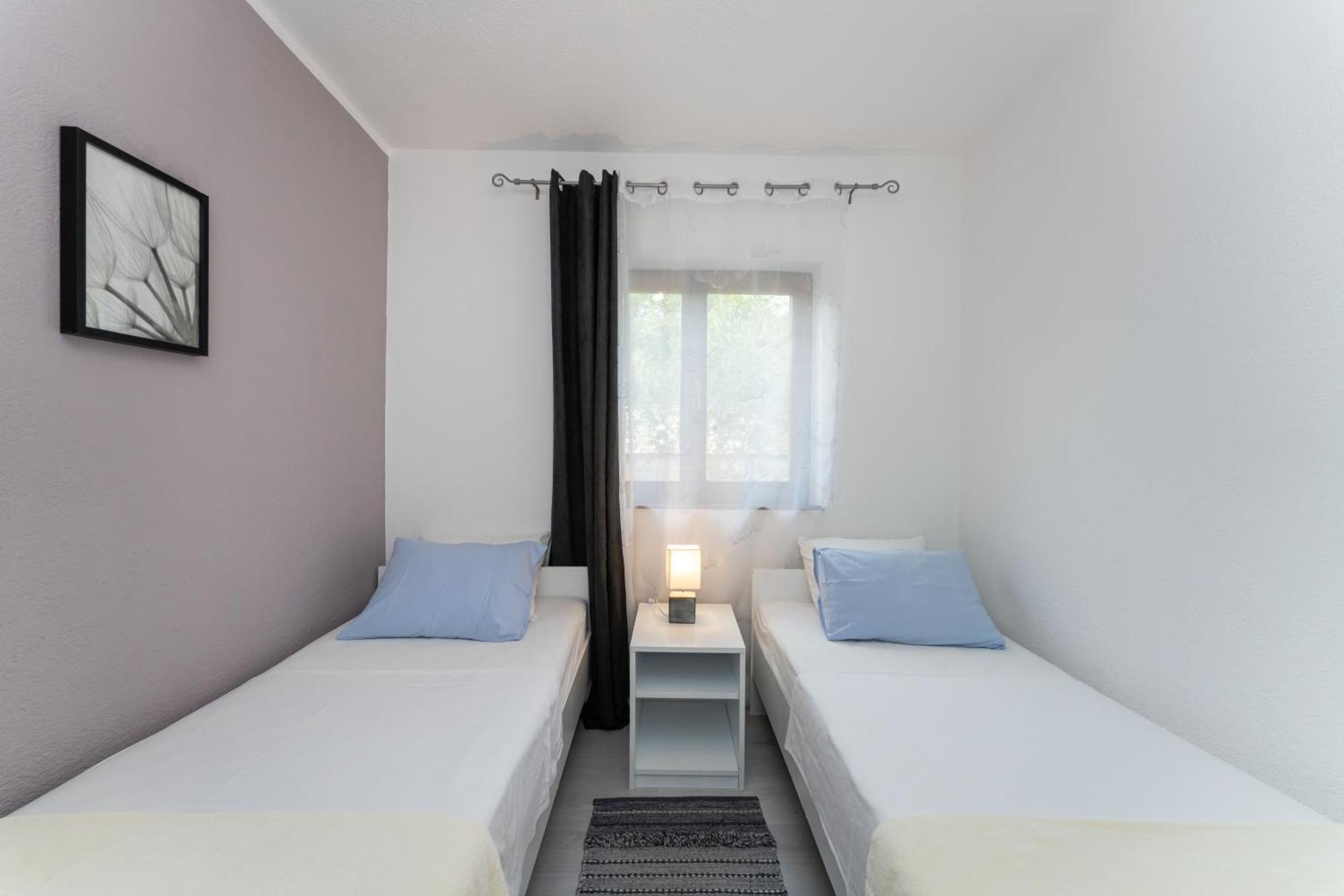 Ferienhaus Jadranka Kistanje Exteriör bild